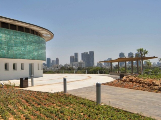 מוזיאון ארץ ישראל בתל אביב הטבה 1+1